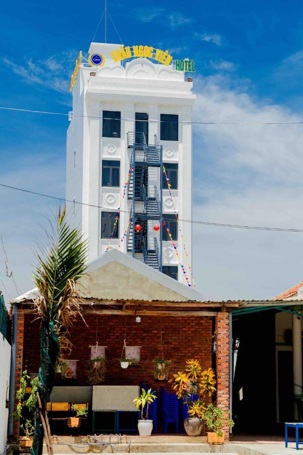 Chau Ngoc Vien Hotel - Bien My Khe - Quảng Ngãi Exterior photo